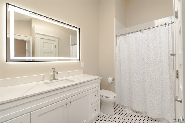 Building Photo - 8116 Verbeck Dr