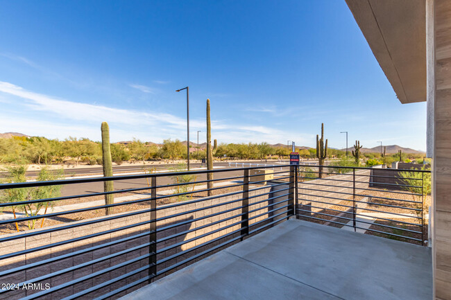 Building Photo - 2121 Sonoran Desert Dr