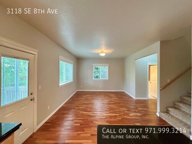 Building Photo - 3118 SE 8th Ave