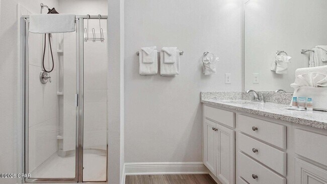 Building Photo - 7672 Shadow Lake Dr