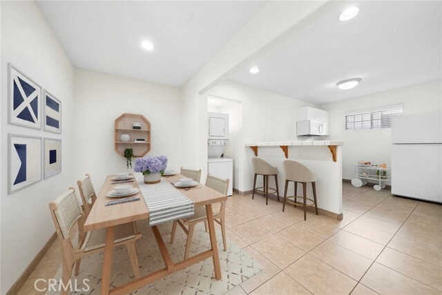 Building Photo - 221 Cabrillo St