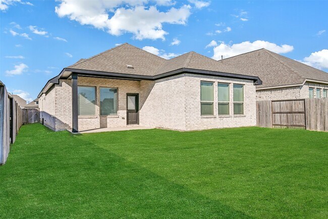Building Photo - 4946 Hitchings Ct