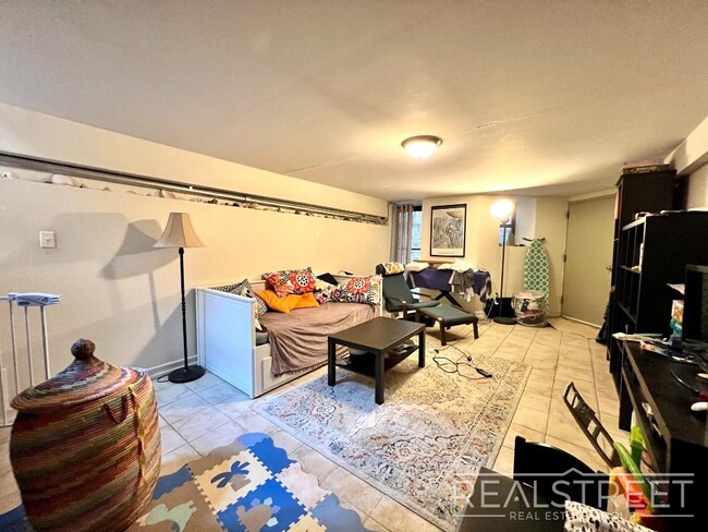 Floorplan - 448 15th St