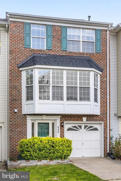 Building Photo - 8220 Ramseur Pl