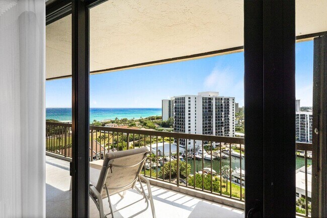 Building Photo - 4740 S Ocean Blvd