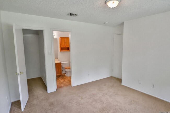 Building Photo - 1815 Big Rock Dr