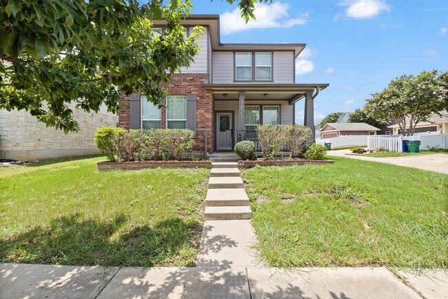 Building Photo - 1821 Indian Lodge Dr