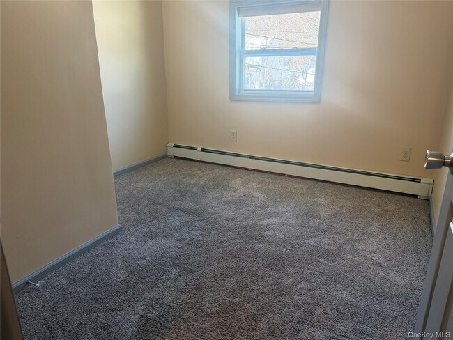 Building Photo - 51 Fallkill Ave