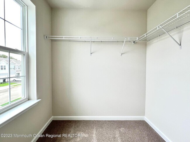 Building Photo - 38 Nelsons Way