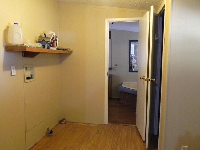 Building Photo - 3434 Corrolla