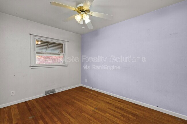 Building Photo - 1386 Fairmeadows Ln