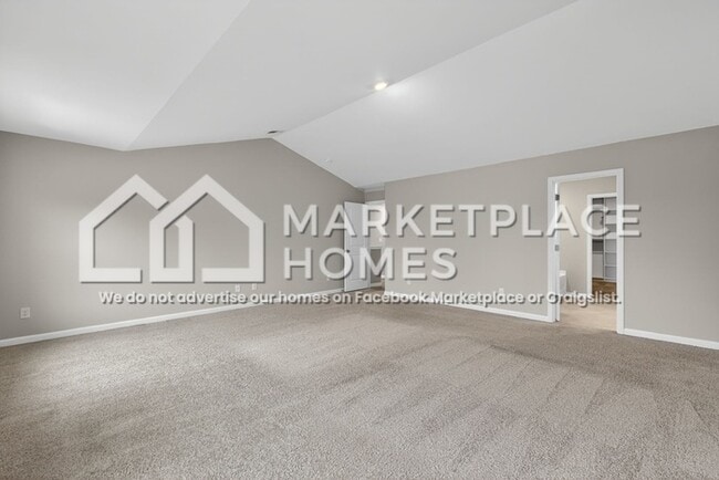 Building Photo - 923 Elliot Rd