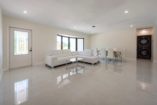 Building Photo - 8513 NW 41 Street LLC