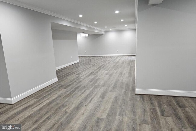 Building Photo - 21917 Manor Crest Ln