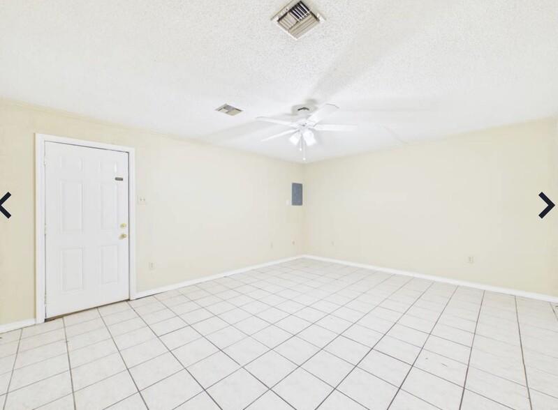 Building Photo - 107 Guillot Rd