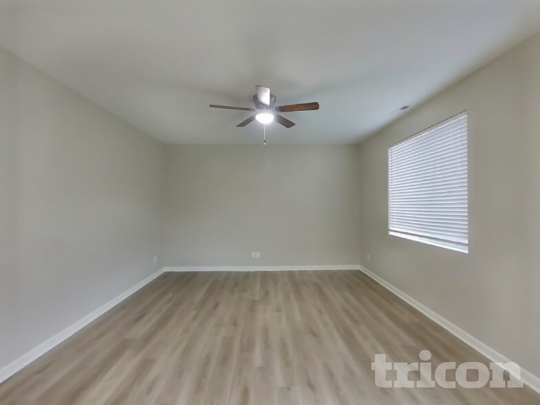 Building Photo - 18947 112th Ave Ct E