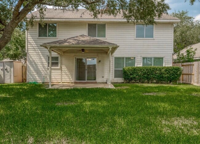 Building Photo - 4914 Jaymar Dr