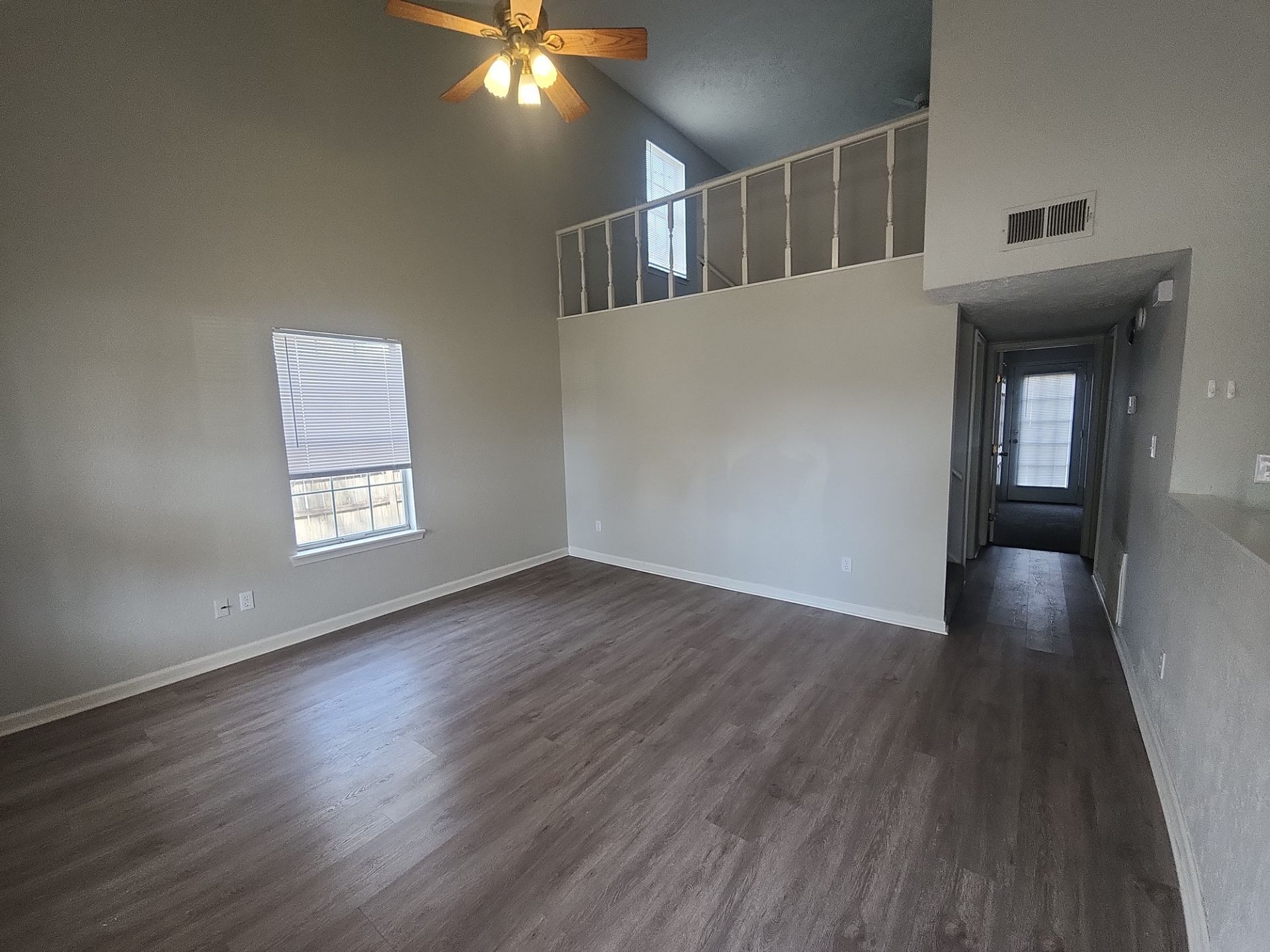 Building Photo - 14 Countryside Dr