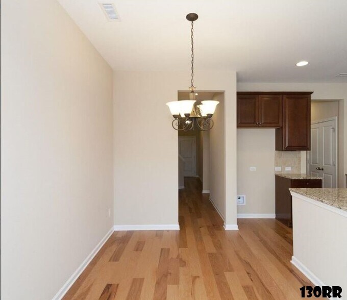 Building Photo - 130 Rubrum Dr