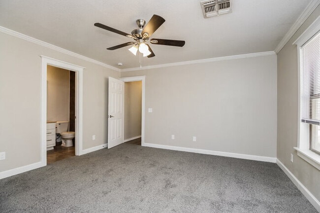 Building Photo - 8433 E Natal Cir