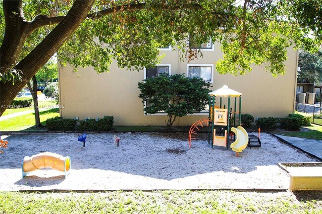 Building Photo - 9200 W Atlantic Blvd