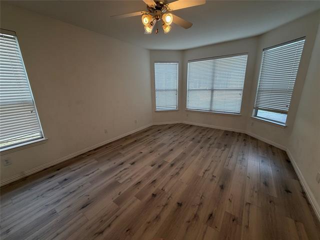 Building Photo - 1026 Elm Dr