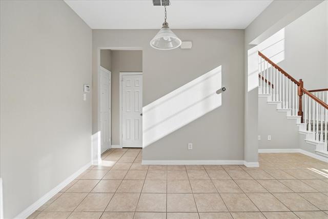 Building Photo - 2220 Sandshell St