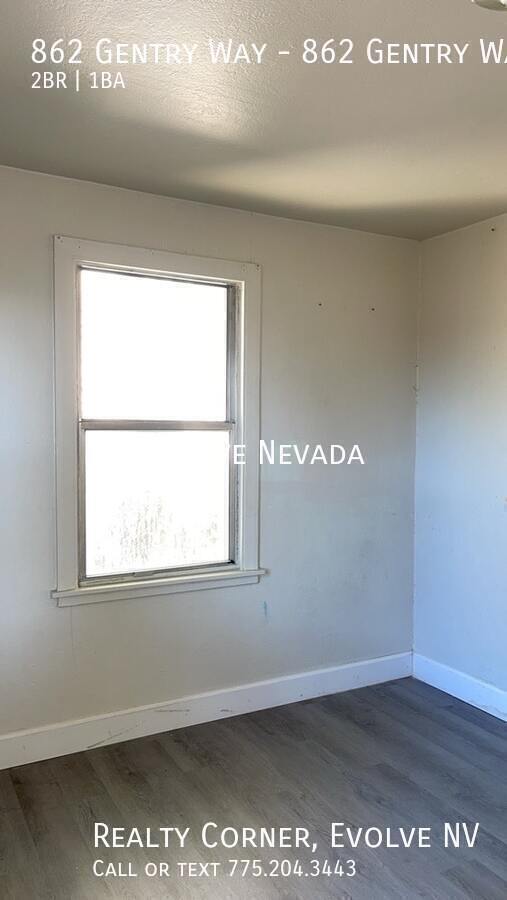 Building Photo - 862 Gentry Wy