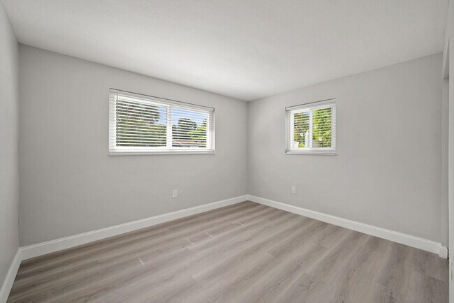 Building Photo - 2071 W Carol Cir