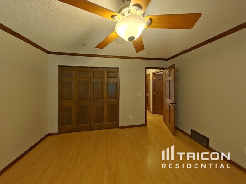 Building Photo - 7407 Laredo Dr