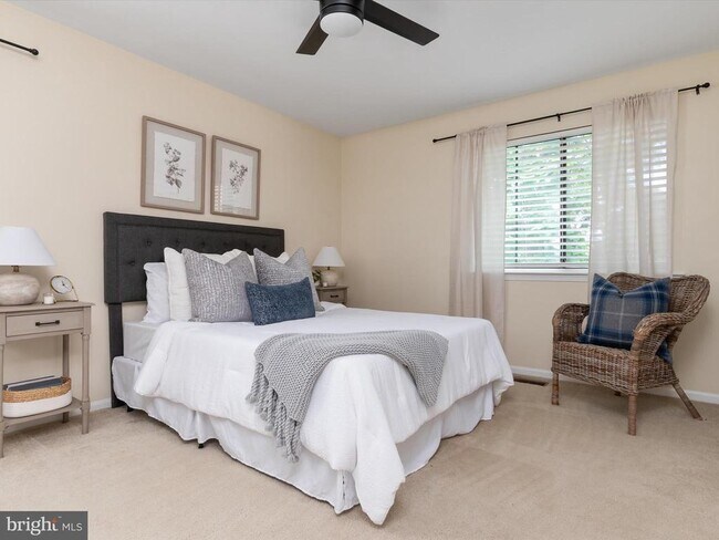 Building Photo - 1411 Stonecreek Rd