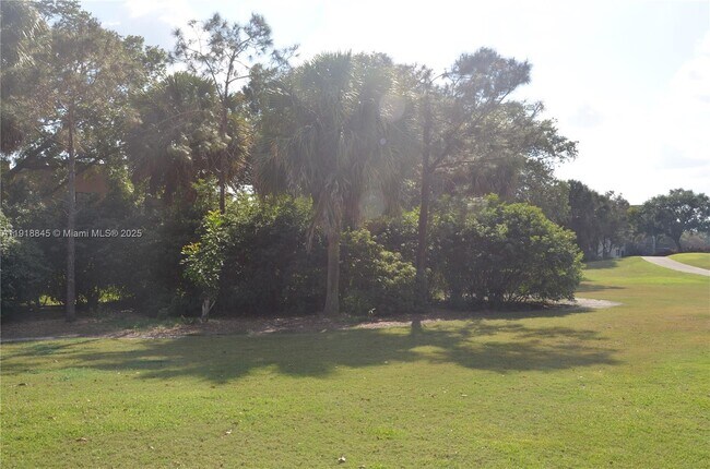 Building Photo - 8851 N New River Canal Rd