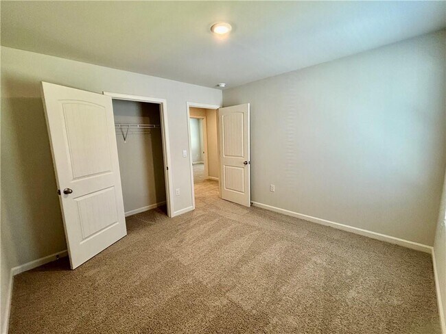 Building Photo - 2910 Daxton Ln