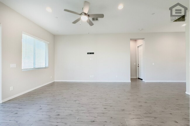 Building Photo - 3Bed/2Bath Home in Cave Creek! Move-In Ready on 05/21/2026! -- NO HOA!