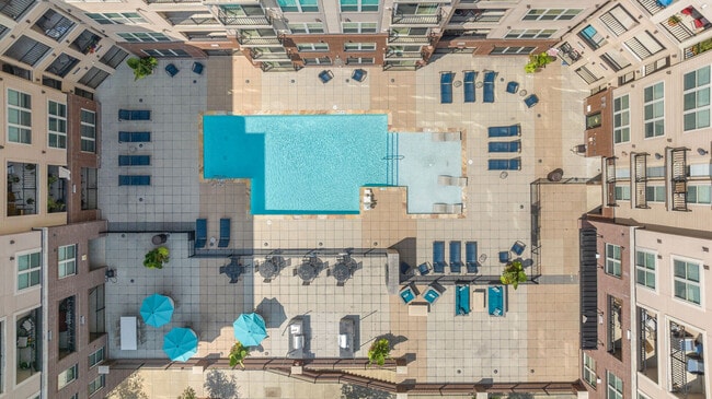 Building Photo - The Gramercy