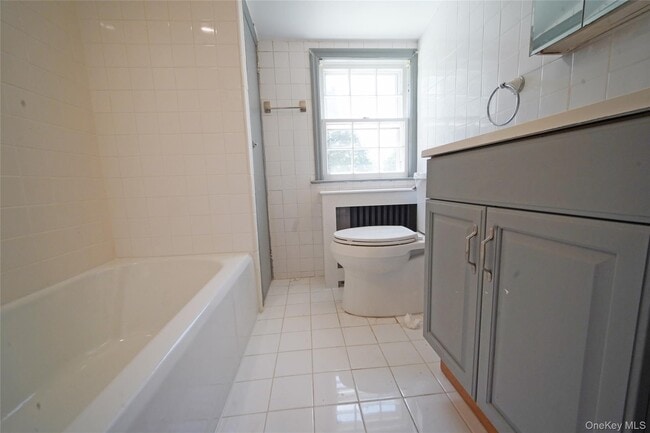 Building Photo - 416 Ridgeway