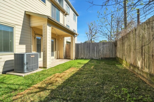 Building Photo - 9405 Blalock Tree Ct