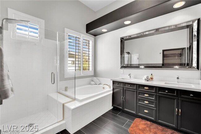 Building Photo - 1012 Granger Farm Way