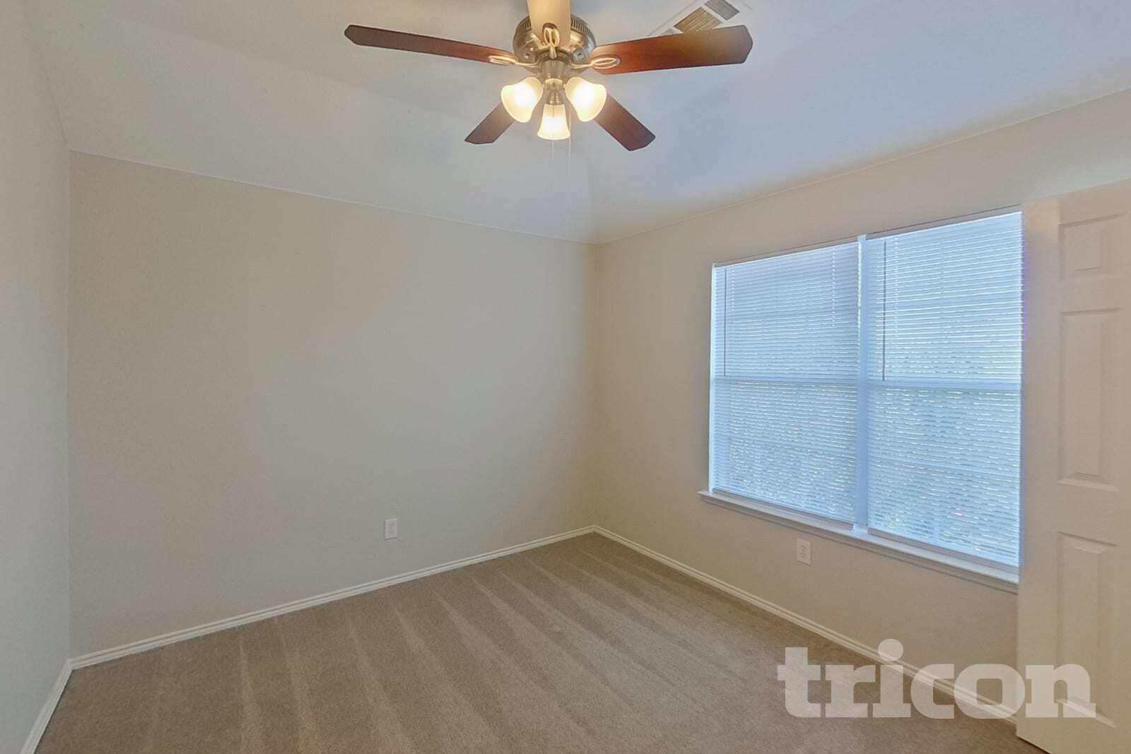 Building Photo - 1470 Waldrop Dr