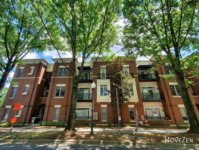 Building Photo - 764 N Davidson St