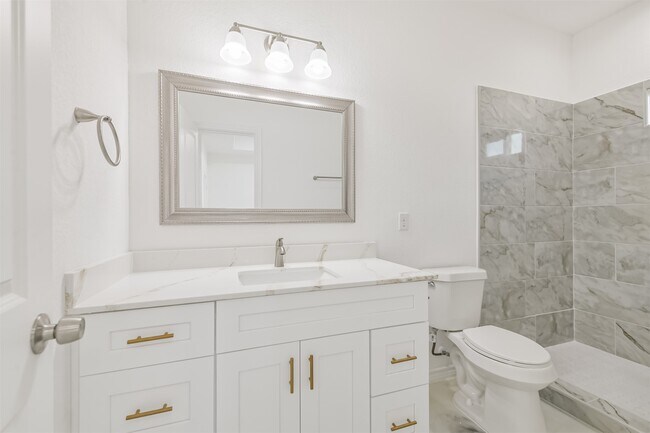 Building Photo - 16922 W Forrestal