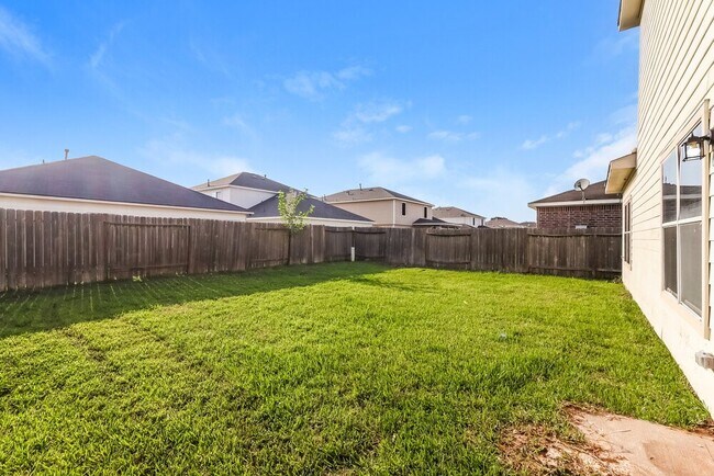 Building Photo - 2723 Durham Chase Ln