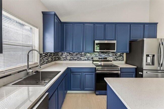 Building Photo - 1851 Great Falls Way