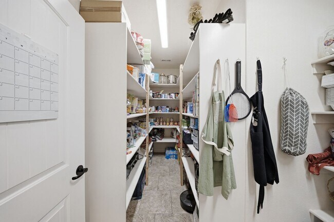 Building Photo - Home with Chef’s Kitchen & RV Parking