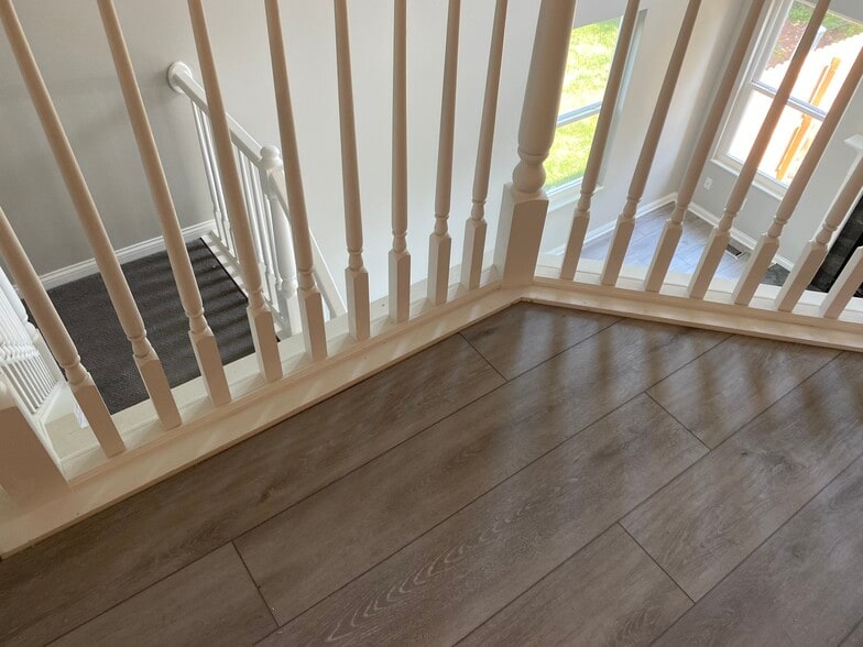 Building Photo - 557 Chadwood Dr