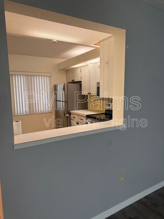 Building Photo - 2205 Belleair Rd