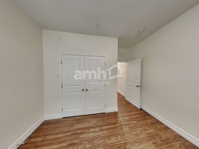 Building Photo - 960 Nero Ave