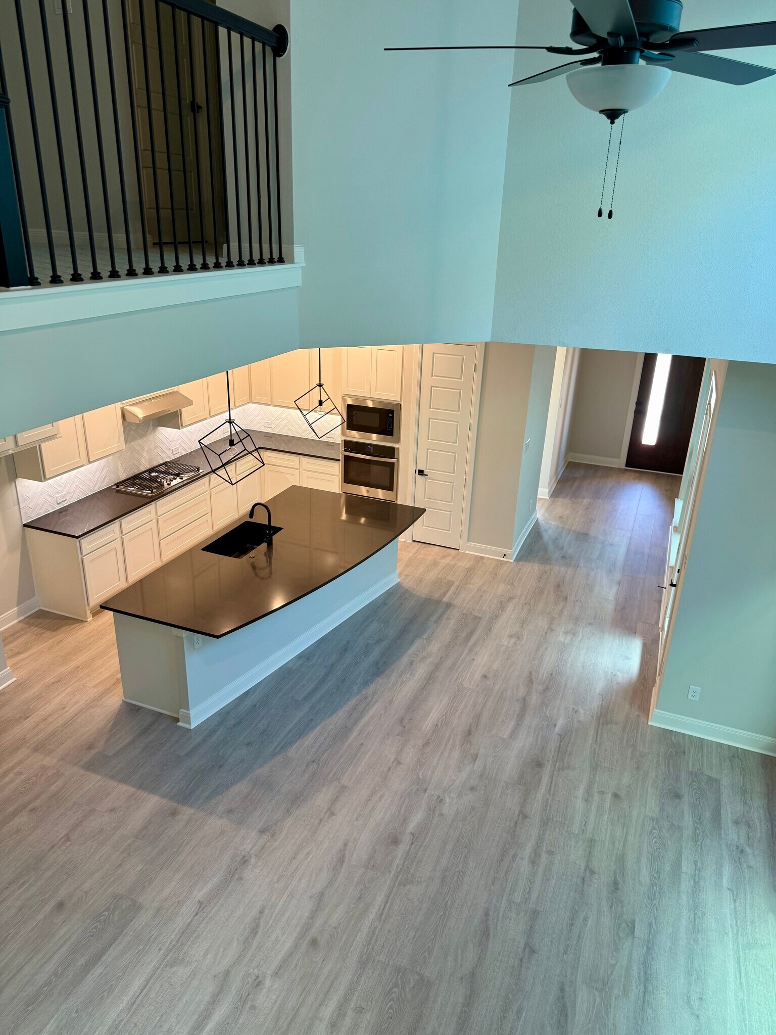 Building Photo - 1502 Roundup Way