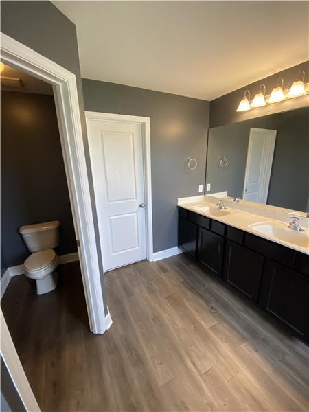 Building Photo - 4 Bridlington Way