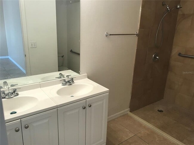 Building Photo - 12953 Los Alamitos Ct